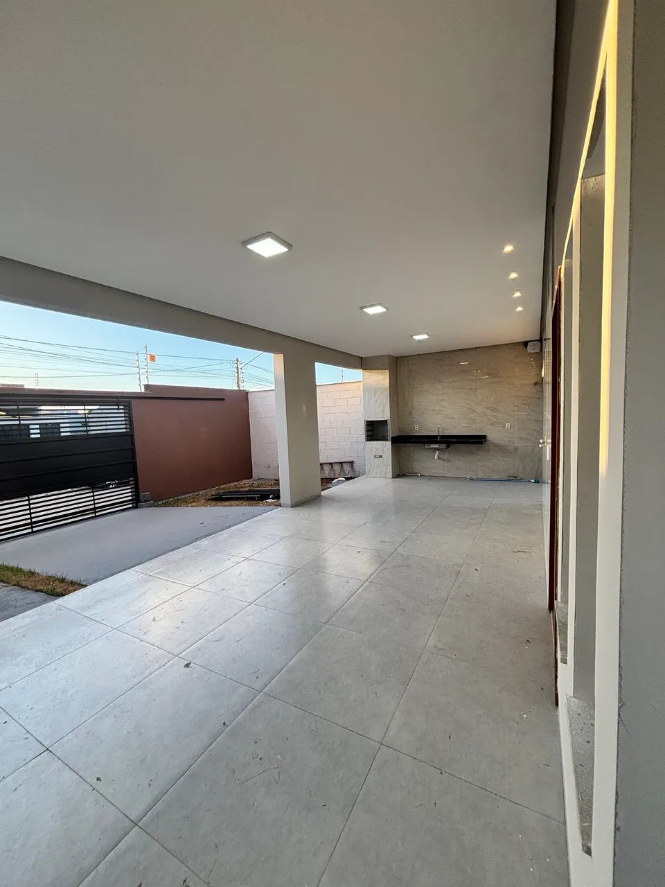 Alugo casa com 3 quartos no jardim das oliveiras 