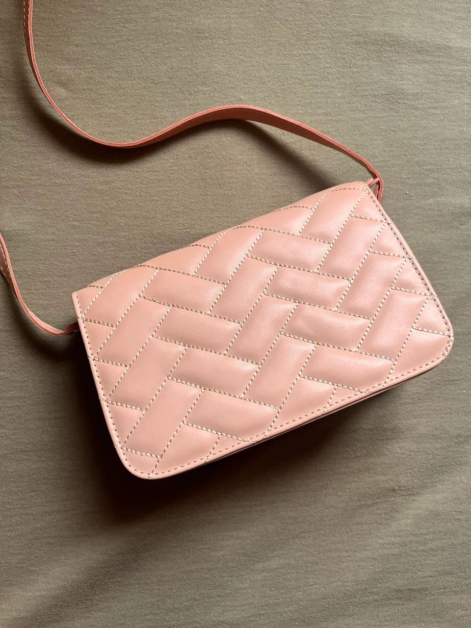 Bolsa de couro (rosa bebê)
