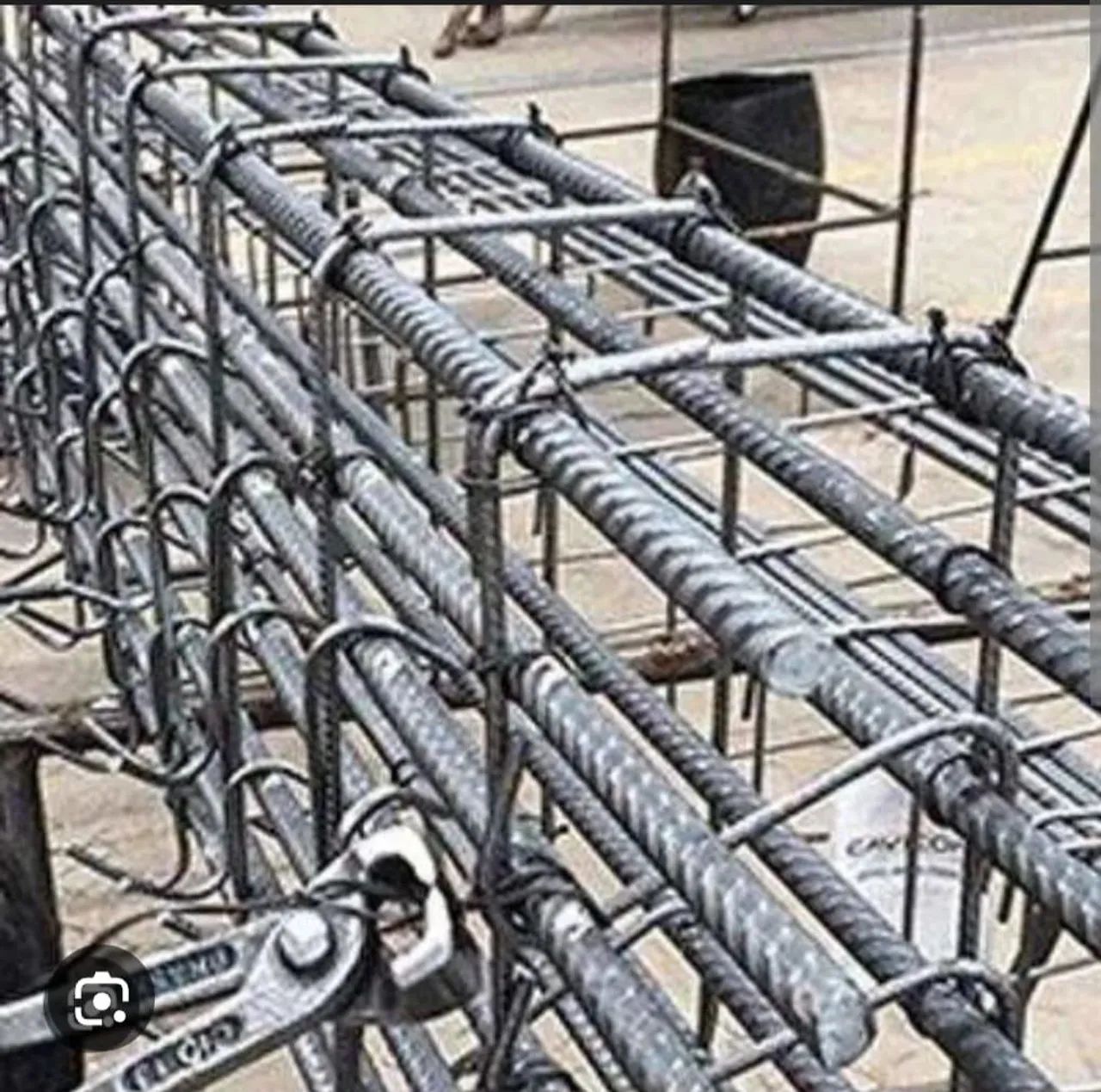 Vaga para Armador de Obra