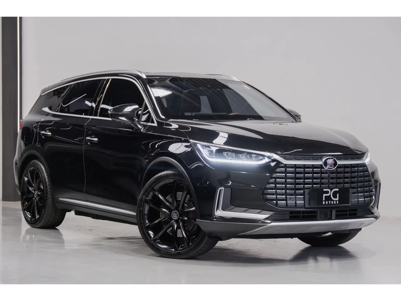 BYD Tan EV 4X4 (elétrico) 2023
