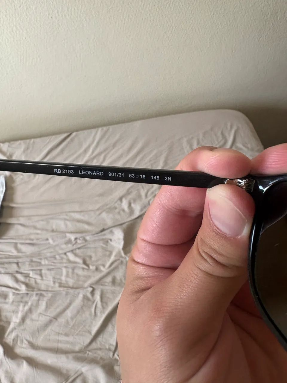 Vendo Óculos de Sol Ray Ban - Foto 4