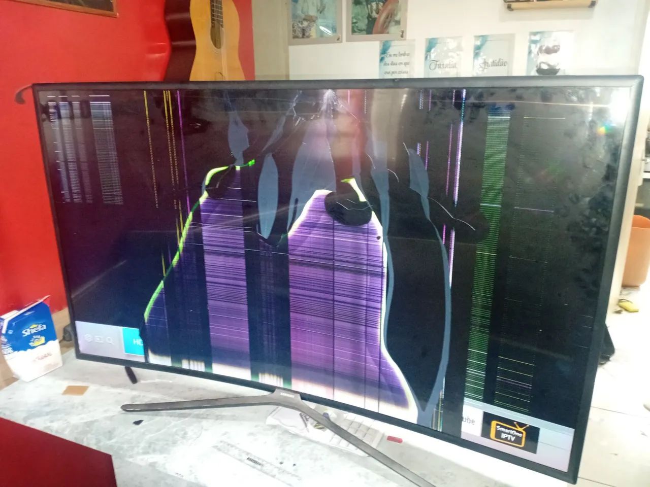 Vendo 2 smartv, 1 Samsung 49 polegadas e 1 LG 42 polegadas para retirada de peças 