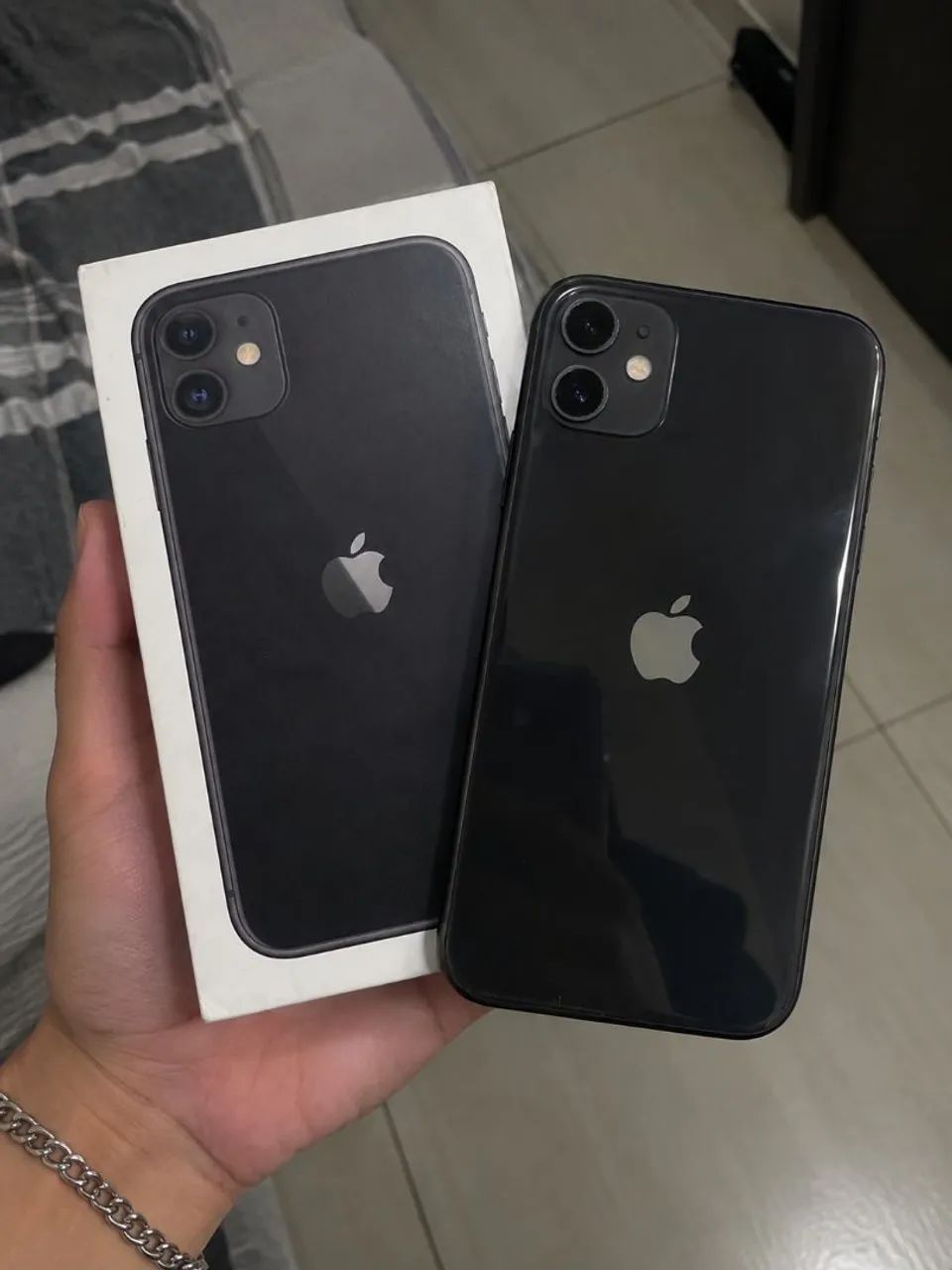 iPhone 11