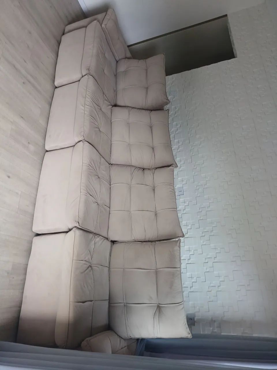 Sofa madeira de lei - Foto 3