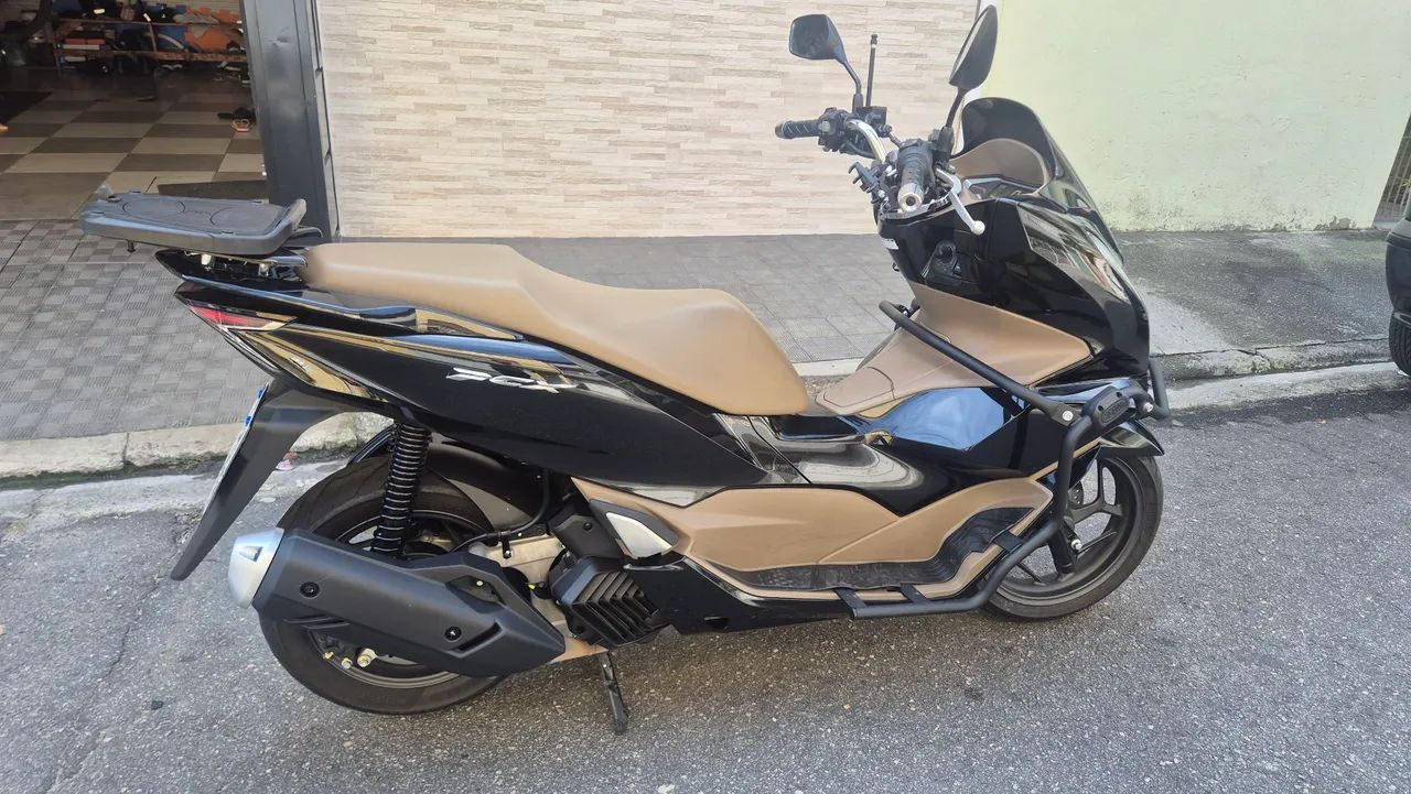 PCX DLX ABS  - Foto 2