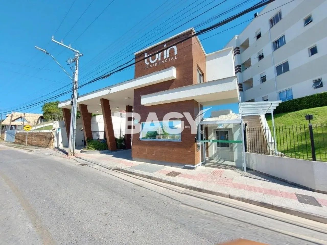Excelente Apartamento 2 dormitório(s) em São Sebastião - Palhoça