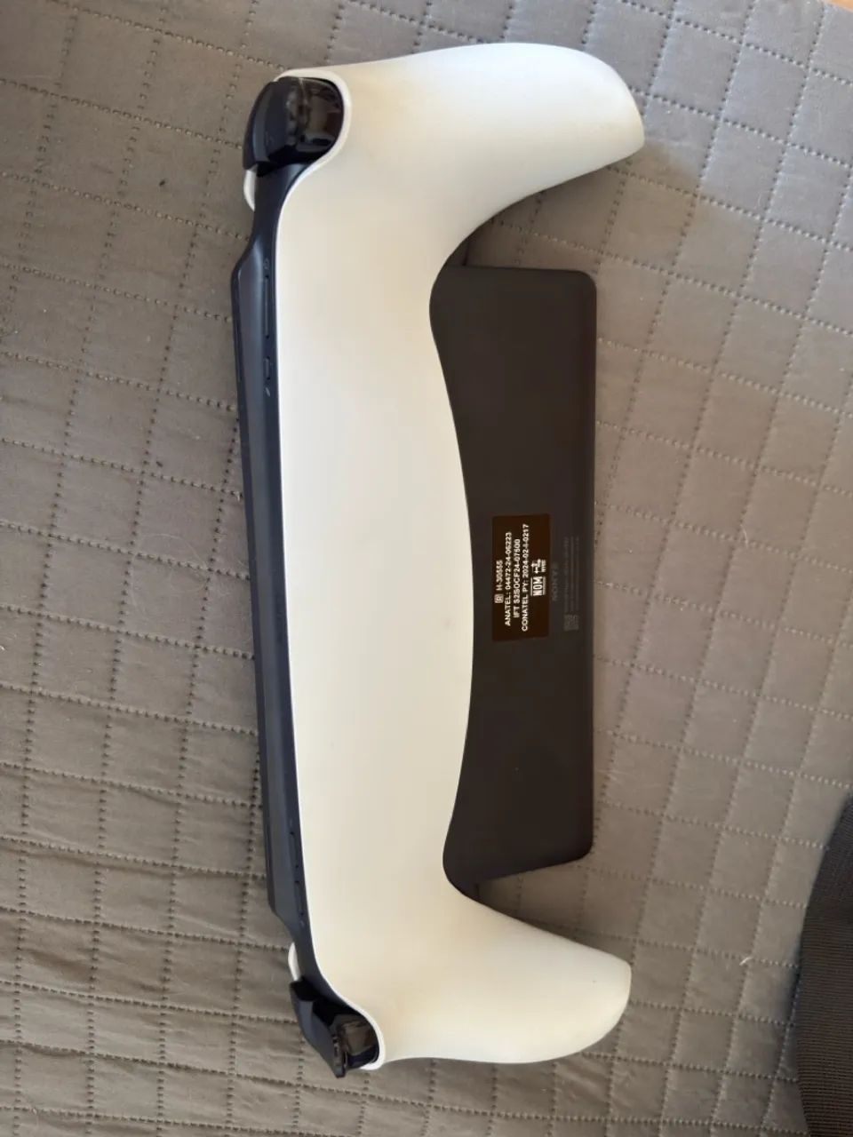 PLAYSTATION PORTAL + CASE  - Foto 4