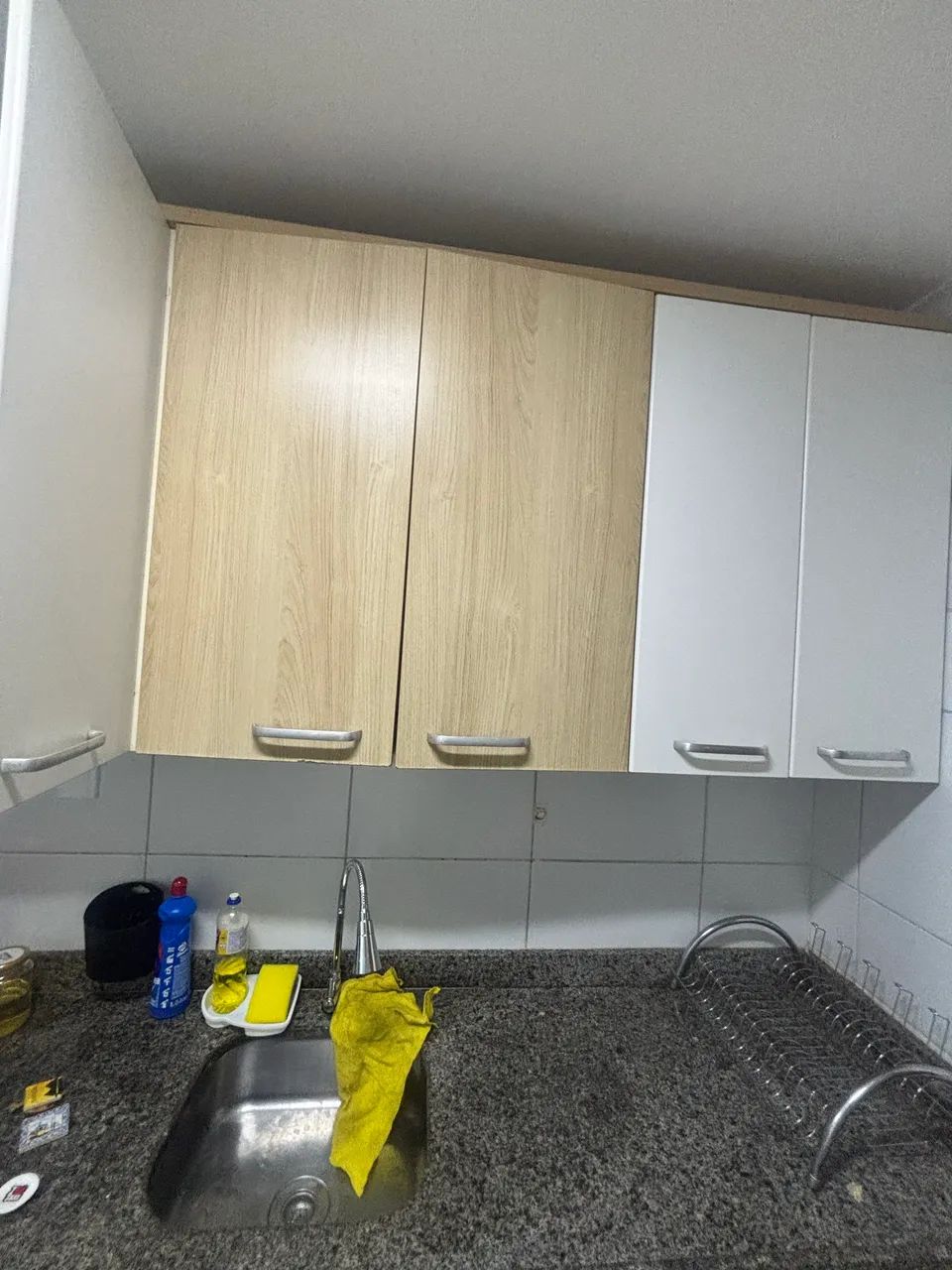 Armários cozinha com diversos módulos 