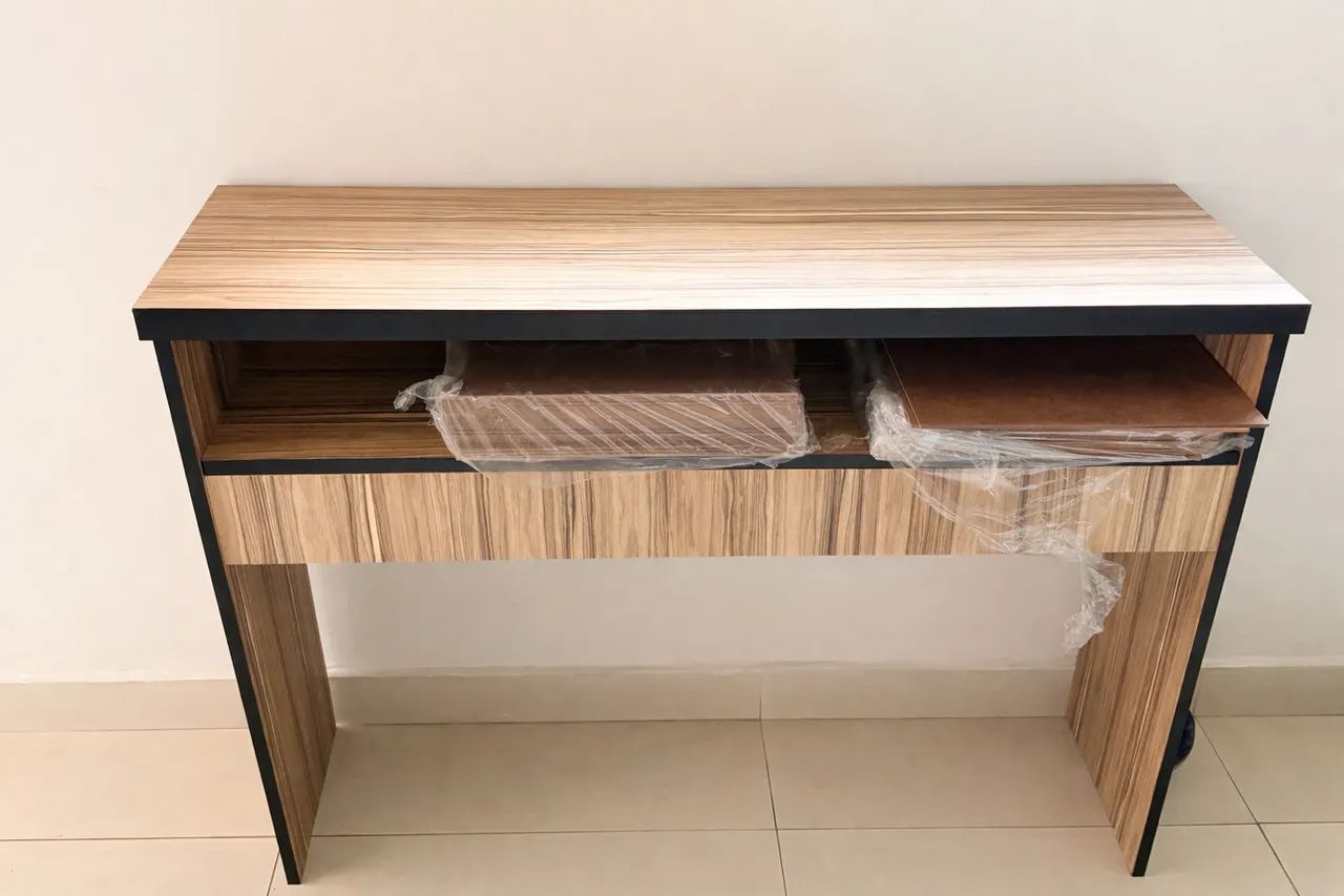 Mesa para manicure 