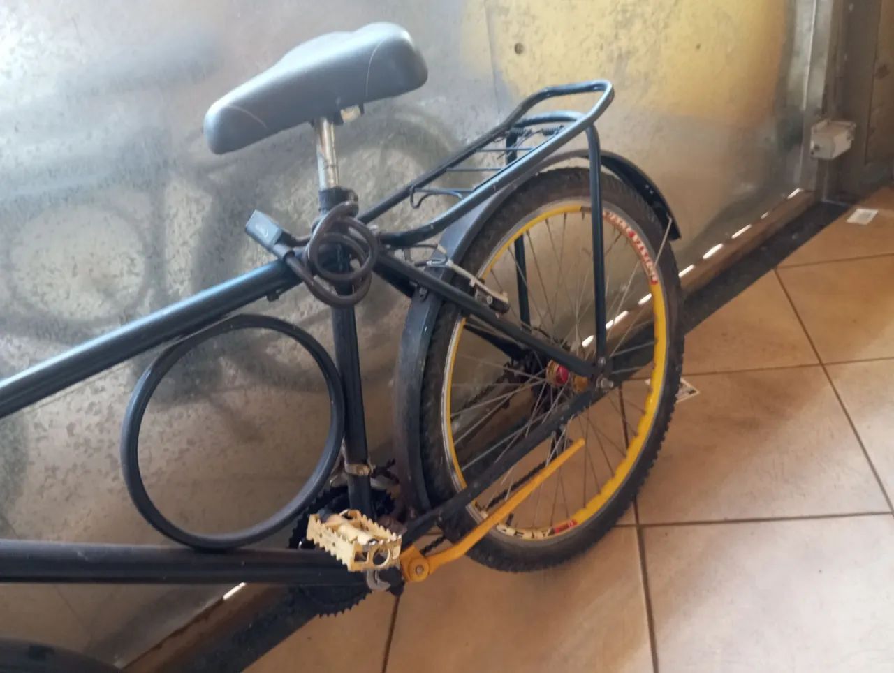 Vendo bicicleta aro 26  - Foto 2