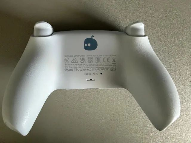 Controle Astro Bot - PS5 - Foto 3