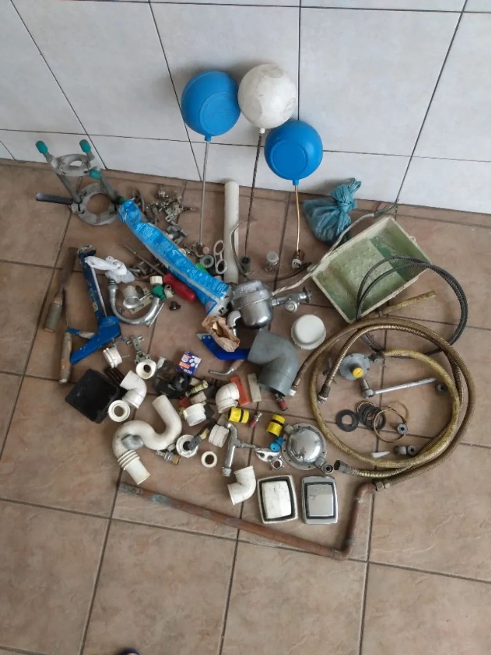 Hidráulica  e Elétrica p/ Manutenção de Casa