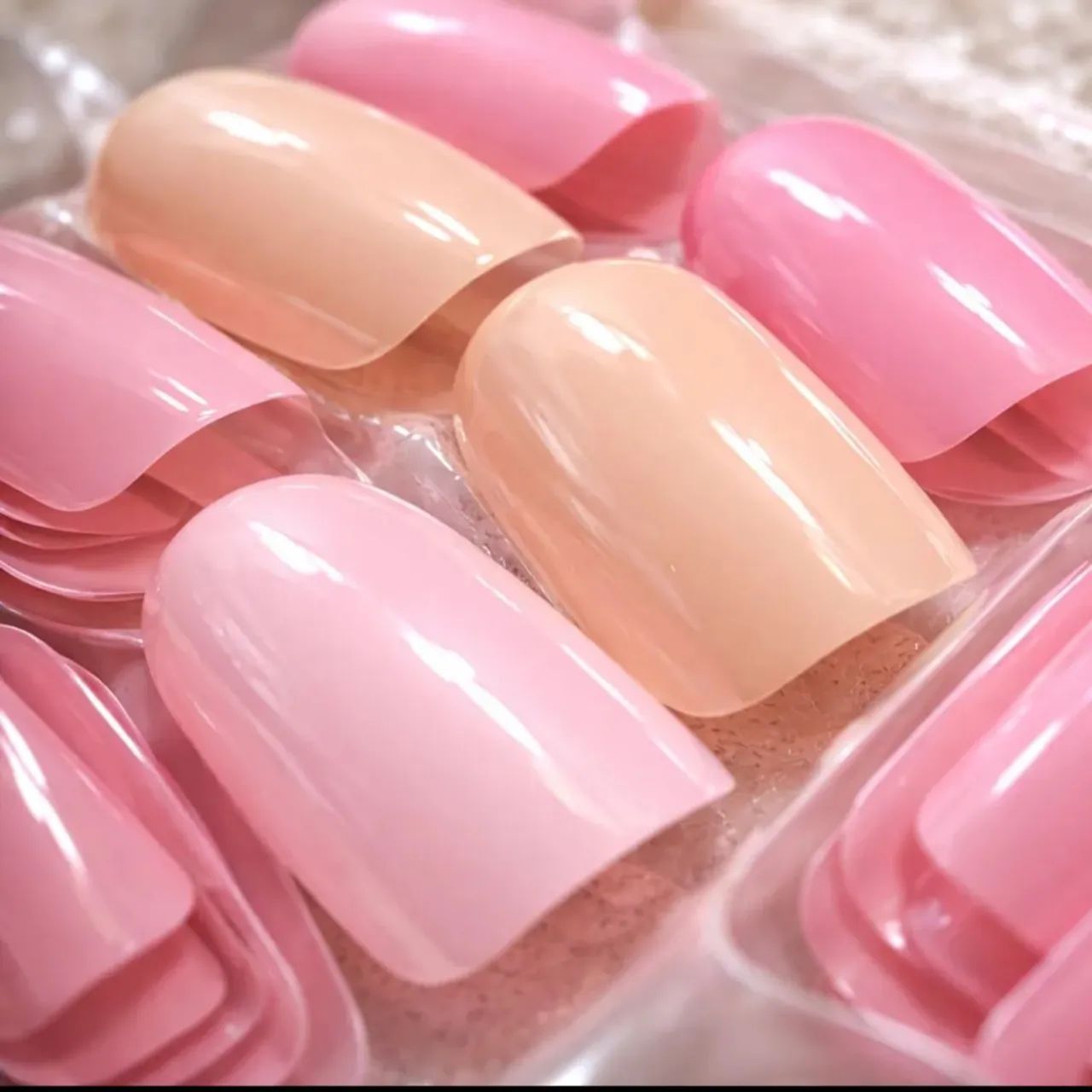 Kit 96 unhas postiças em 4 tons de rosa - Foto 2