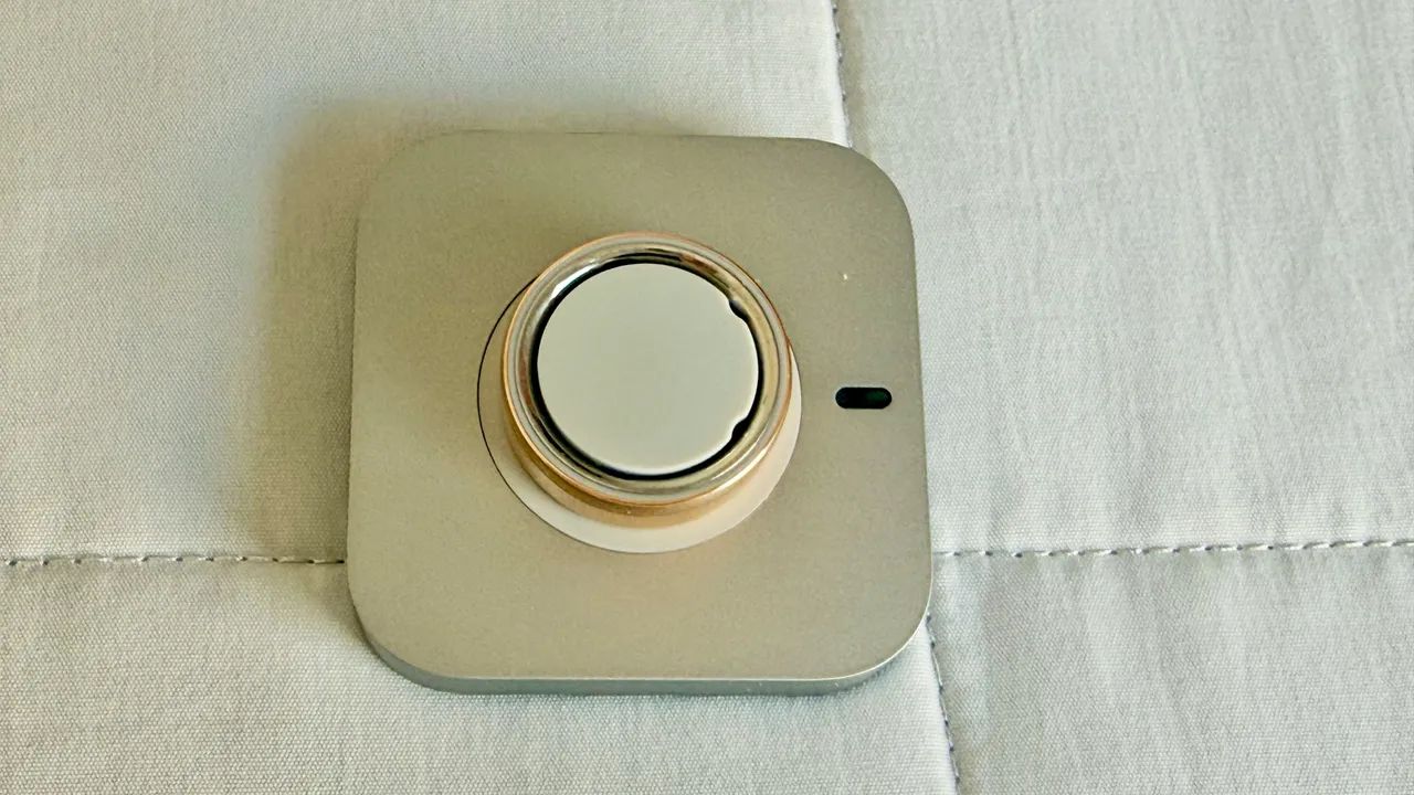 Oura Ring 4 Gold tamanho 9  - Foto 2