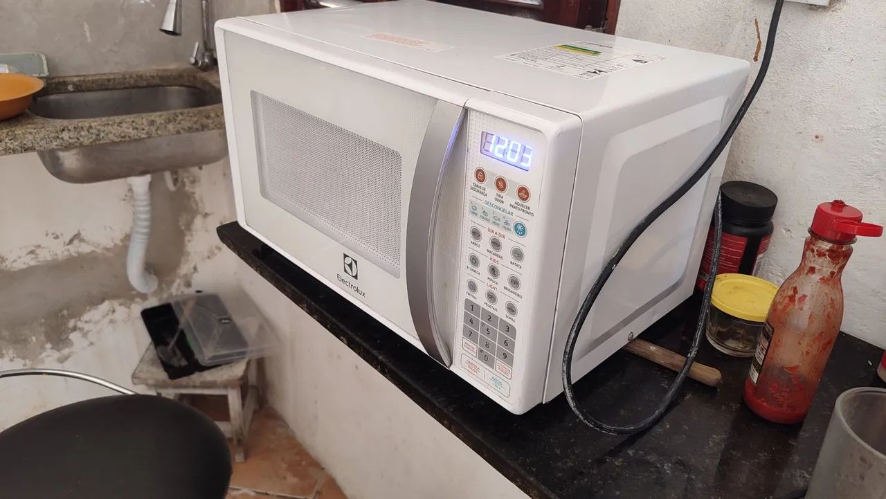 Vendo microondas Electrolux 20 l - Foto 3