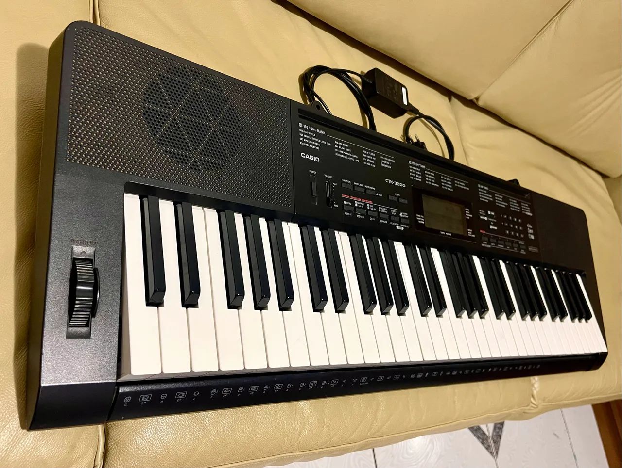 Teclado Casio CTK-3200 - Foto 3