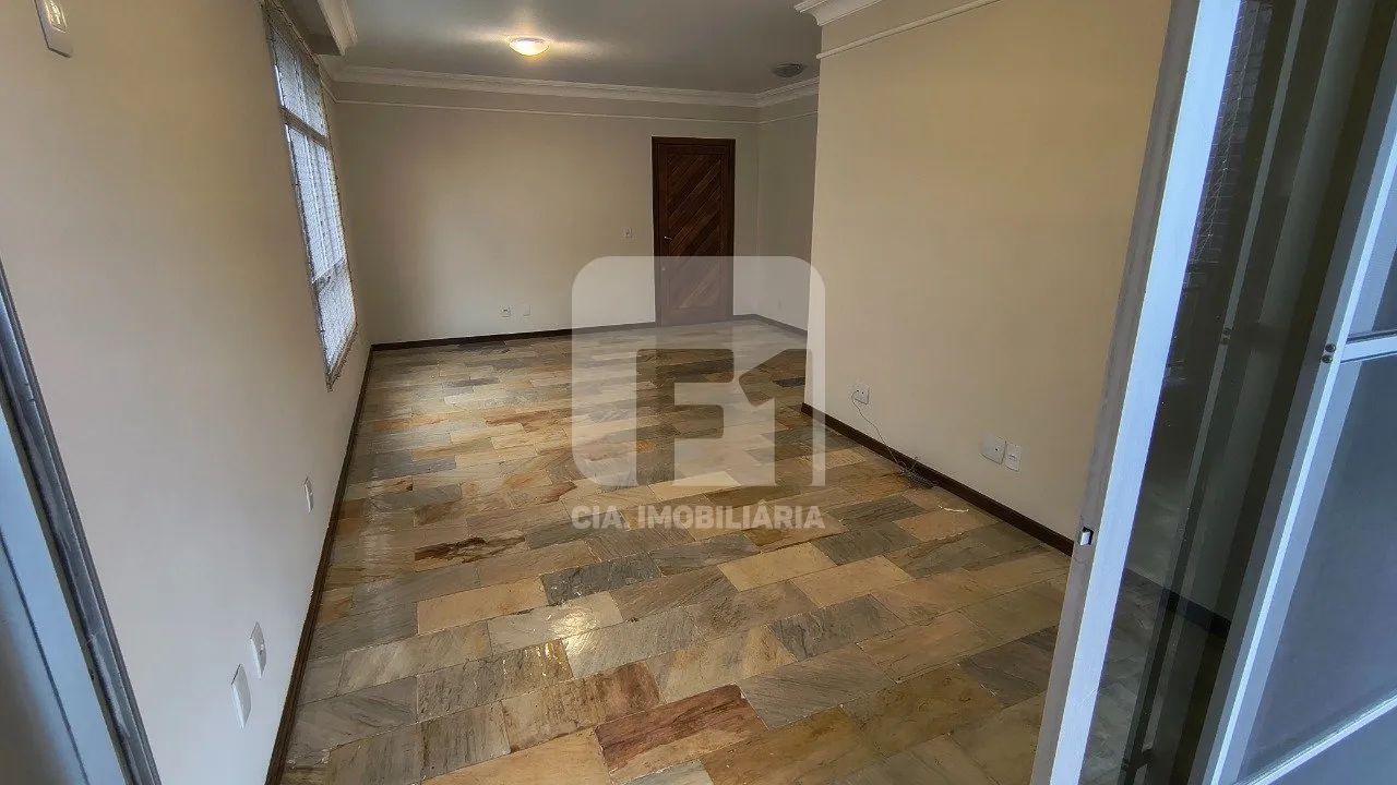 Apartamento de 3 dormitórios à venda no Itacorubi - Foto 2