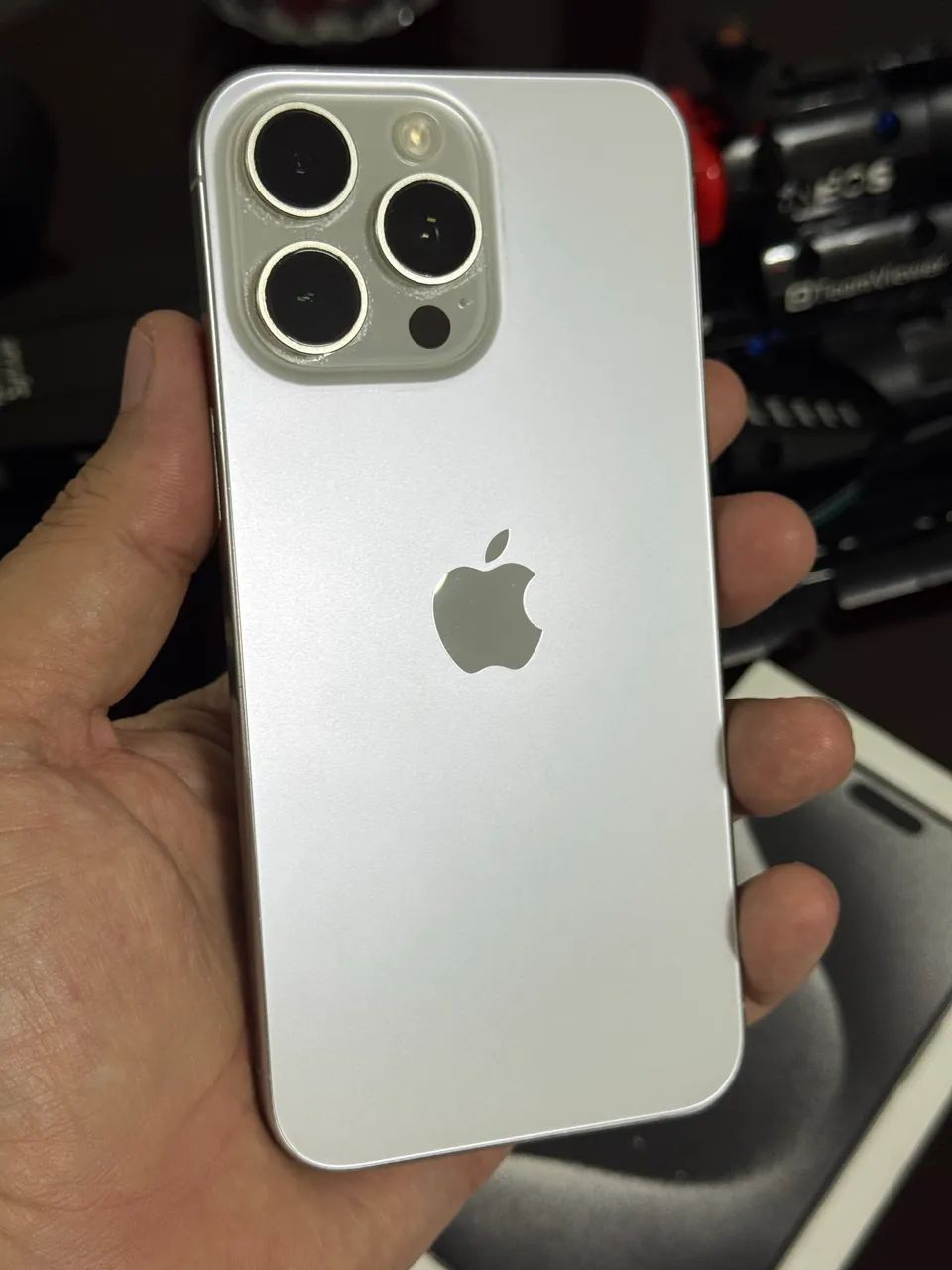 Iphone 15 Pro Max - Foto 3