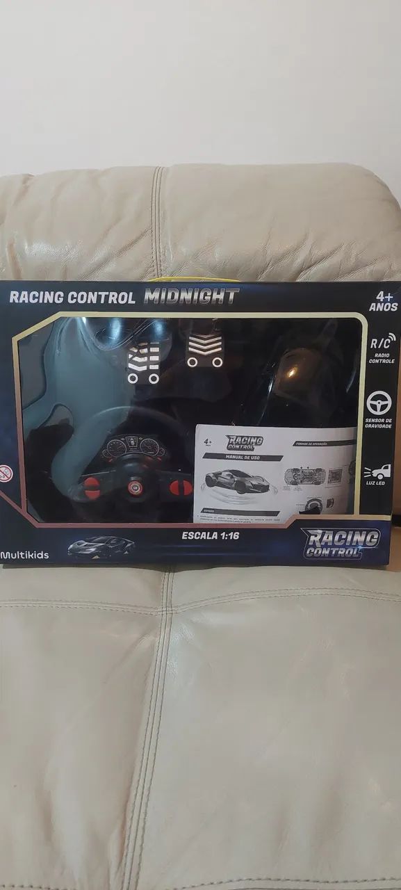 Carrinho com Volante e Pedal Racing Control Midnight Preto Multikids - Foto 2