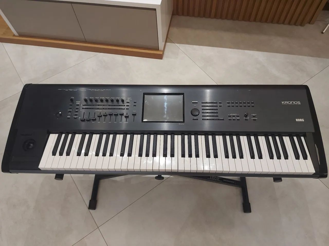 Korg Kronos 73 - Foto 2