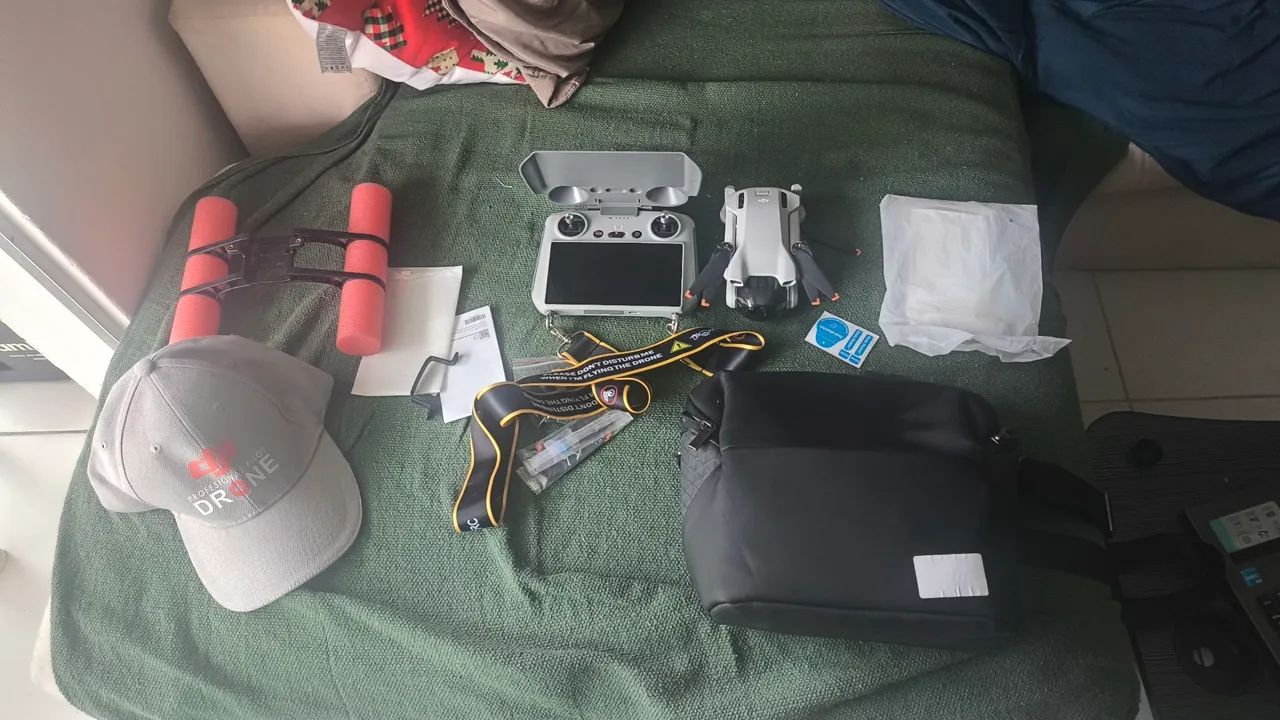 Drone mini 3 com tela