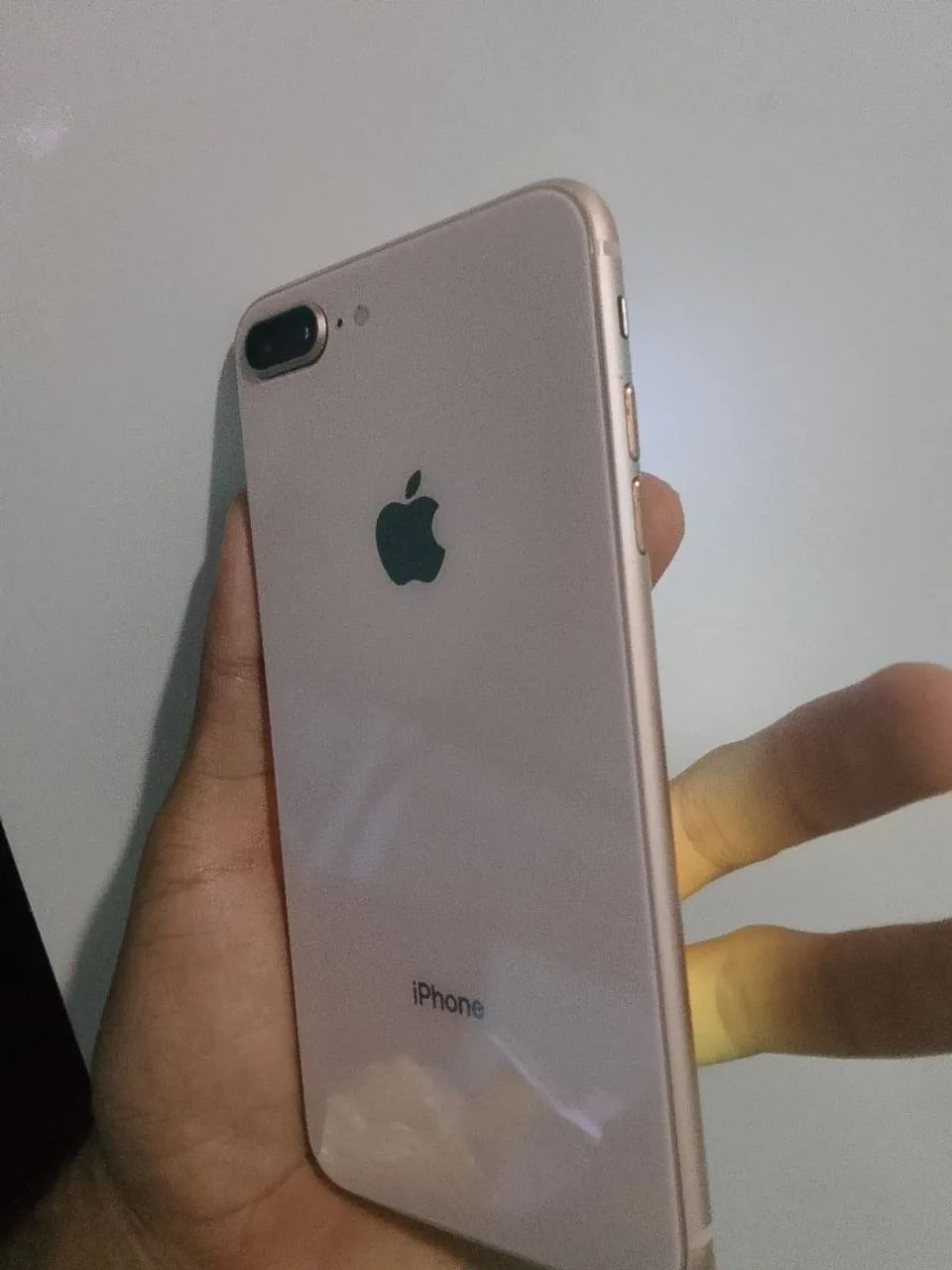 IPHONE 8 PLUS