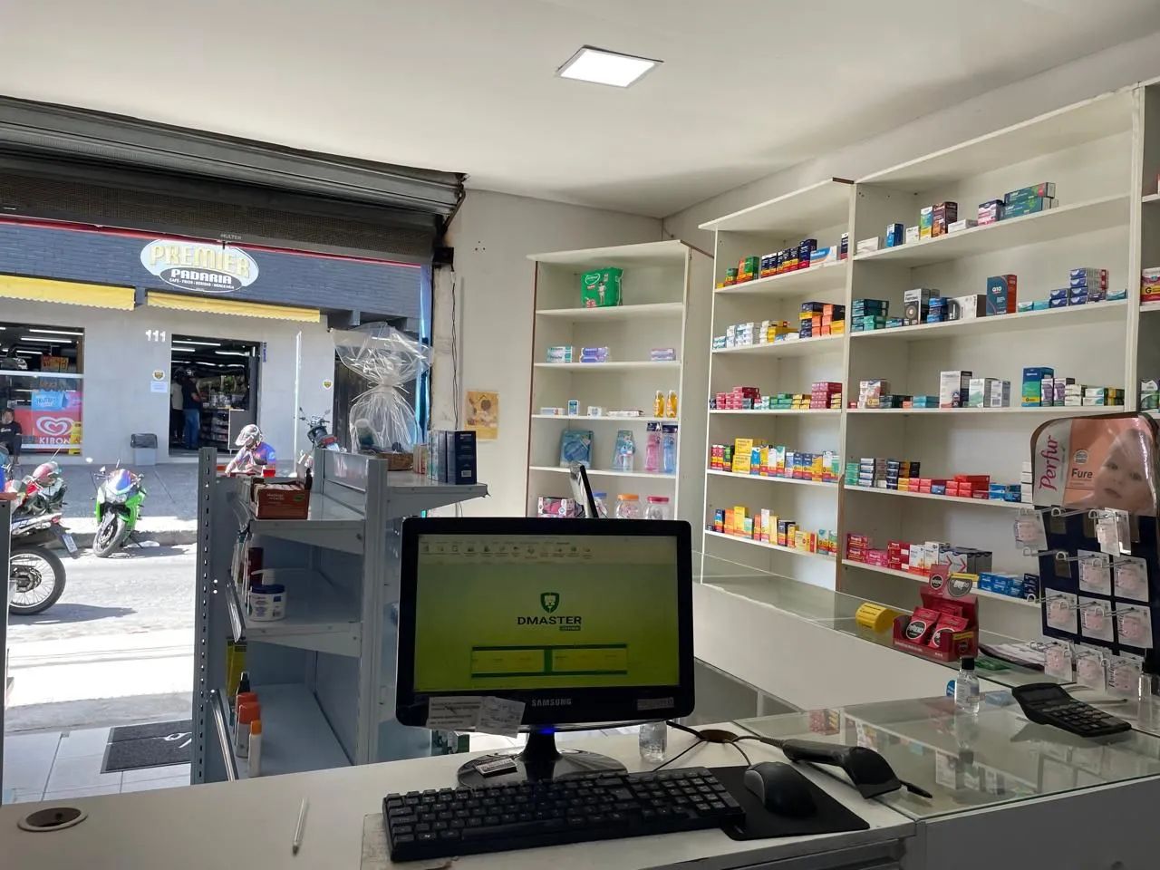  Farmacia - Foto 3
