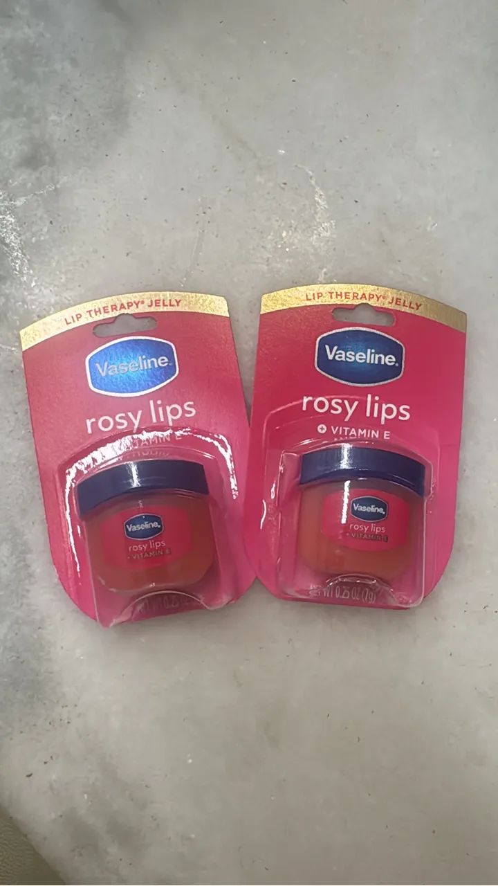 Vaselina pra lábios rose Lips 