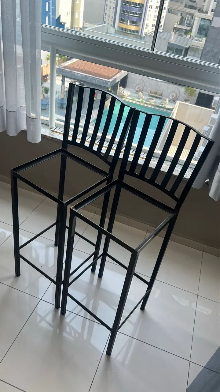 Banqueta de ferro