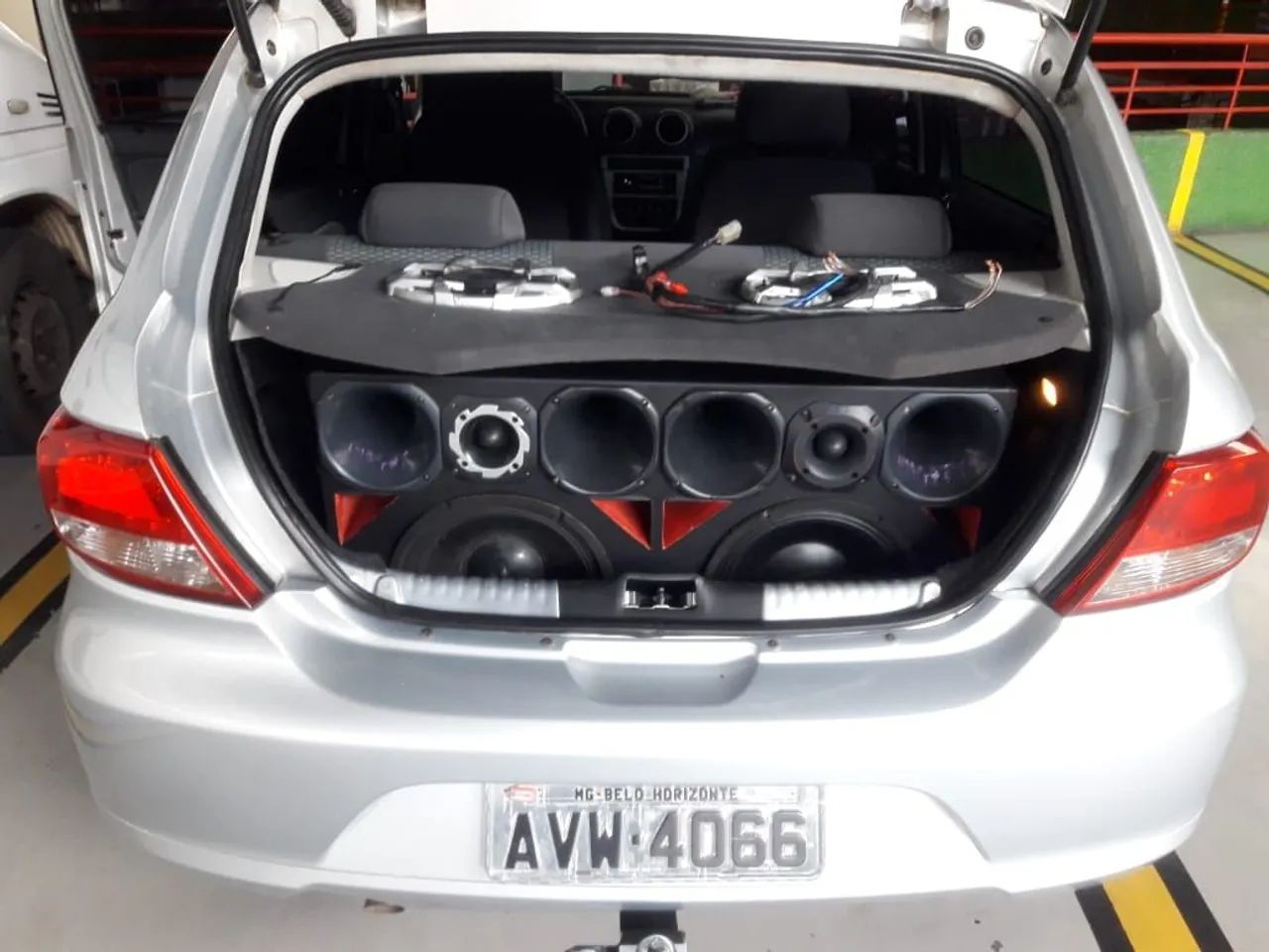 Caixa de som para carro - Foto 2