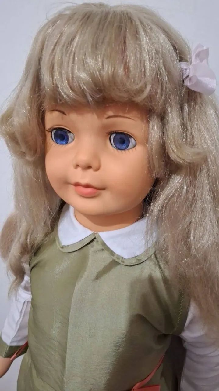Boneca amiguinha da estrela com vestido verde e branco  - Foto 3