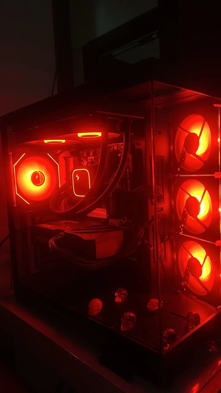 PC Gamer 9800x3d + 5070 