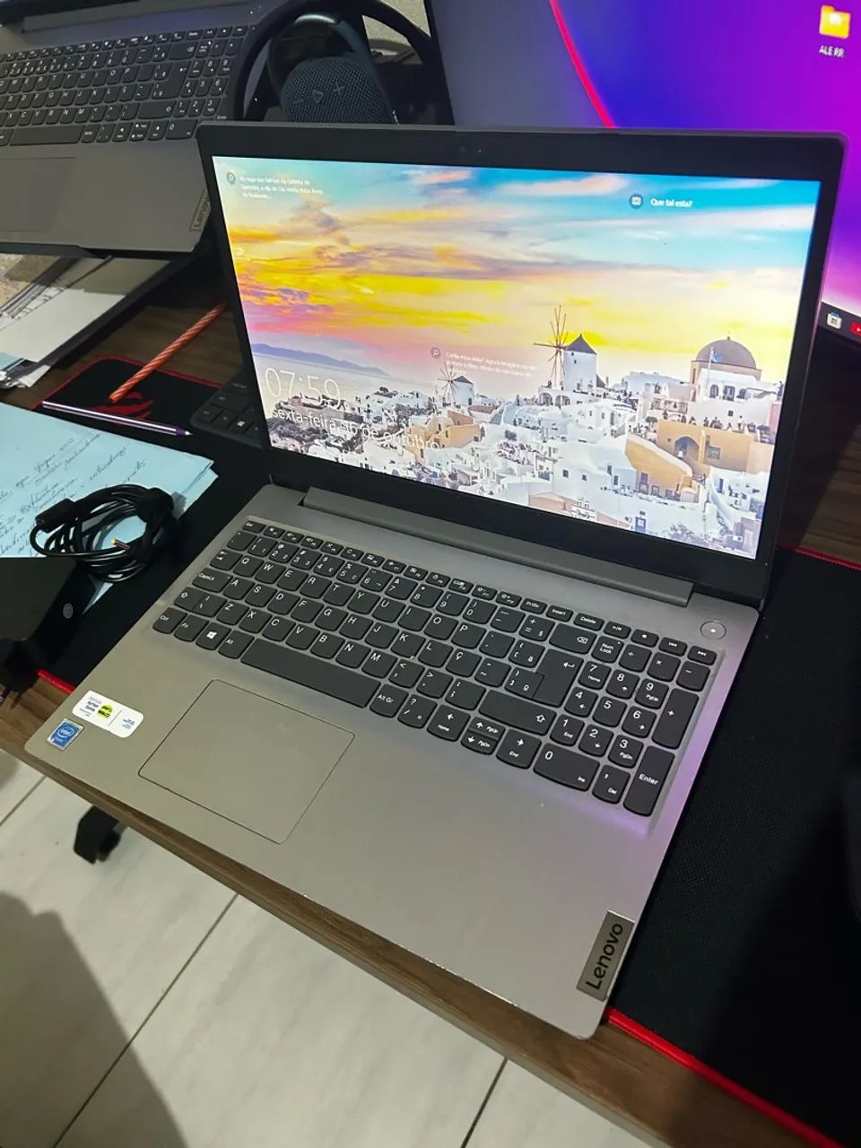 Vendo notebook Lenovo 