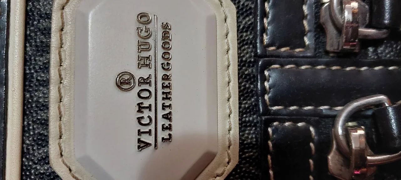 Linda bolsa Vitor Hugo original  - Foto 5