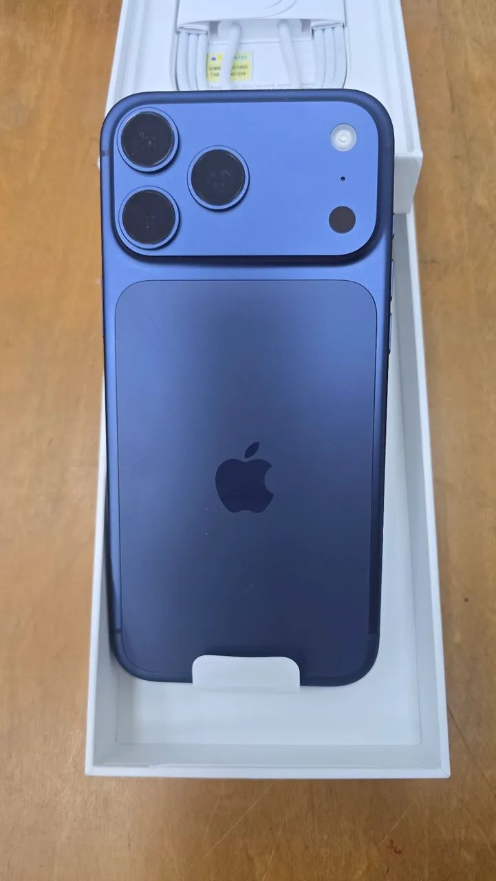 IPhone 17 Pro Max 1TB - Novo,  c/ Garantia Apple