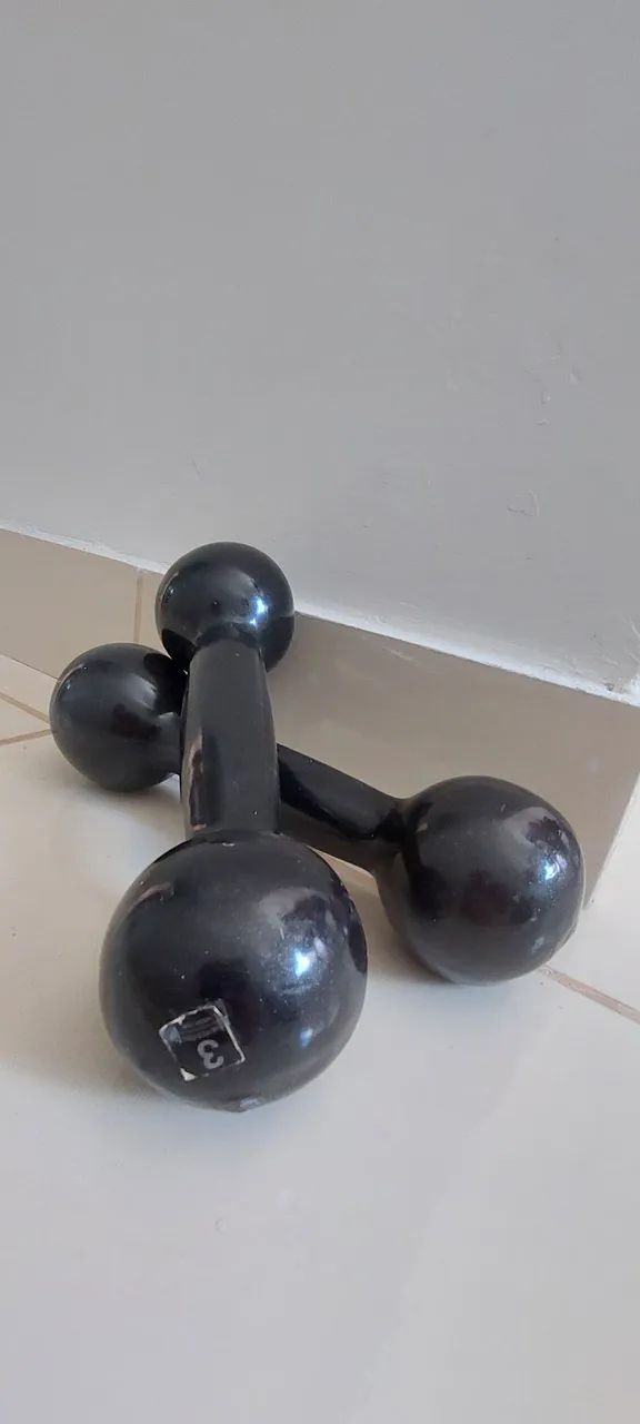 Halteres de 3kg emborrachado - Foto 3