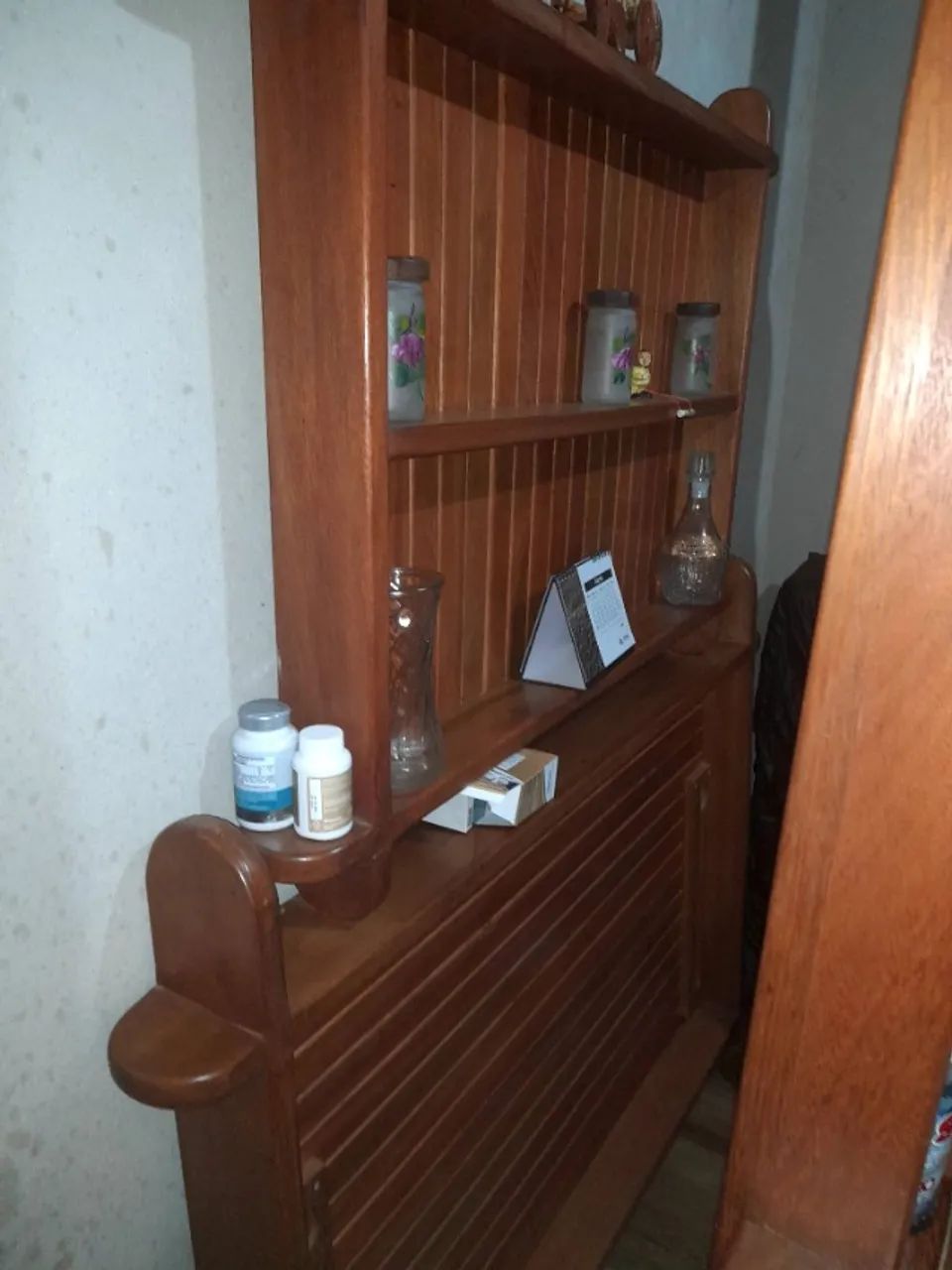 Barzinho de madeira. - Foto 2