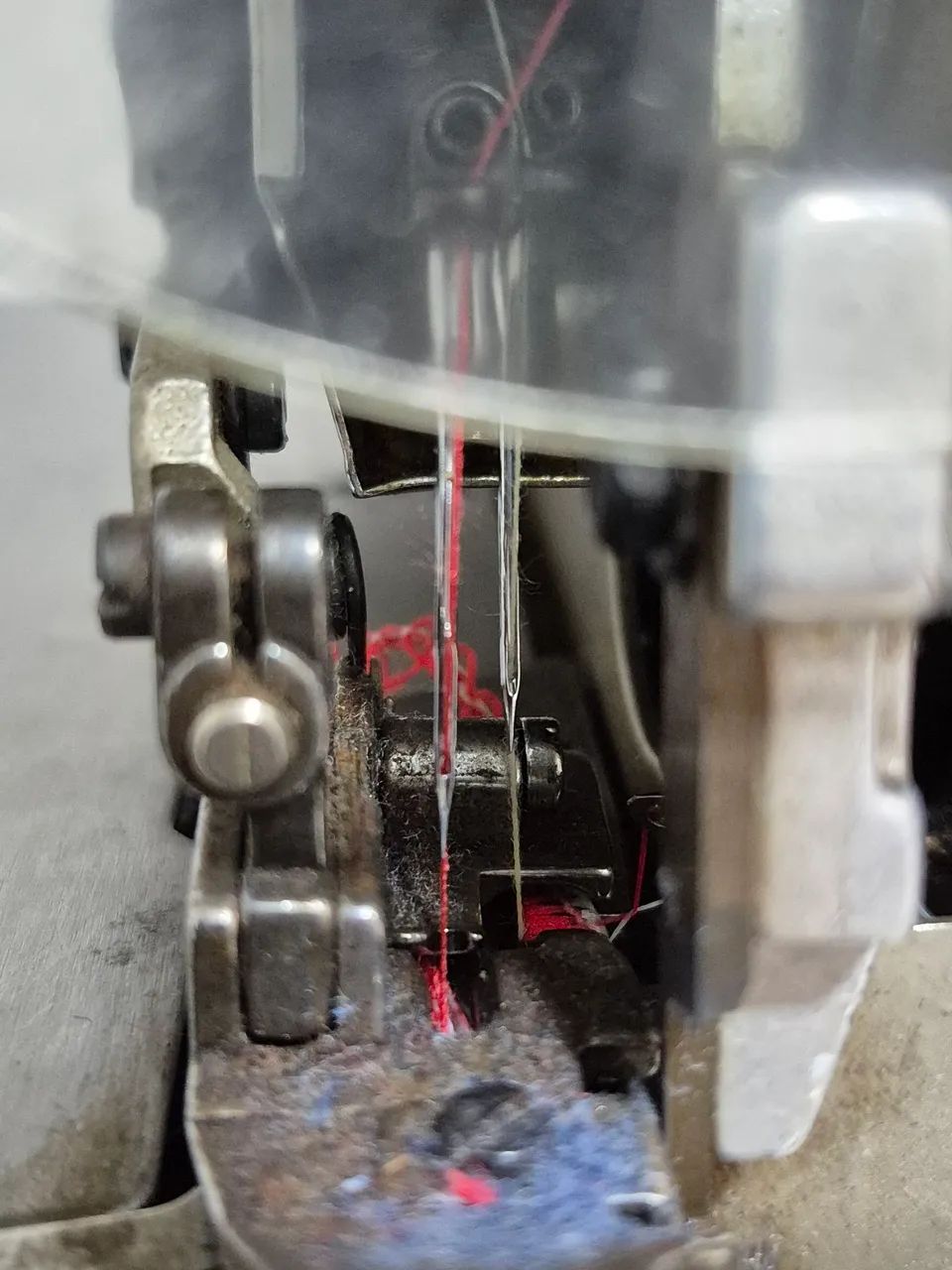 Maquina interlocker  - Foto 2