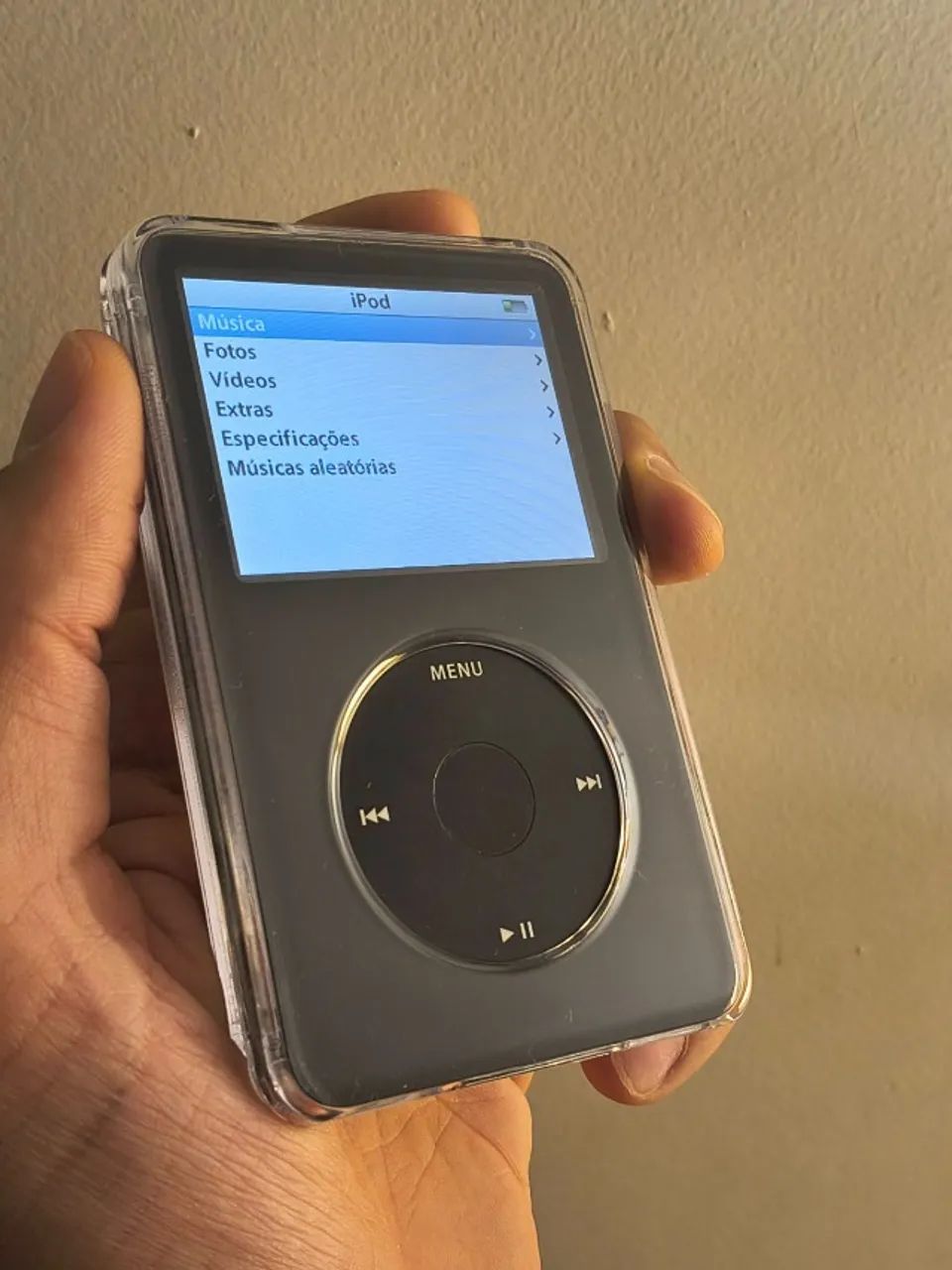 iPod Classic 5a ger. preto - 128gb - bateria nova + capa + cabo