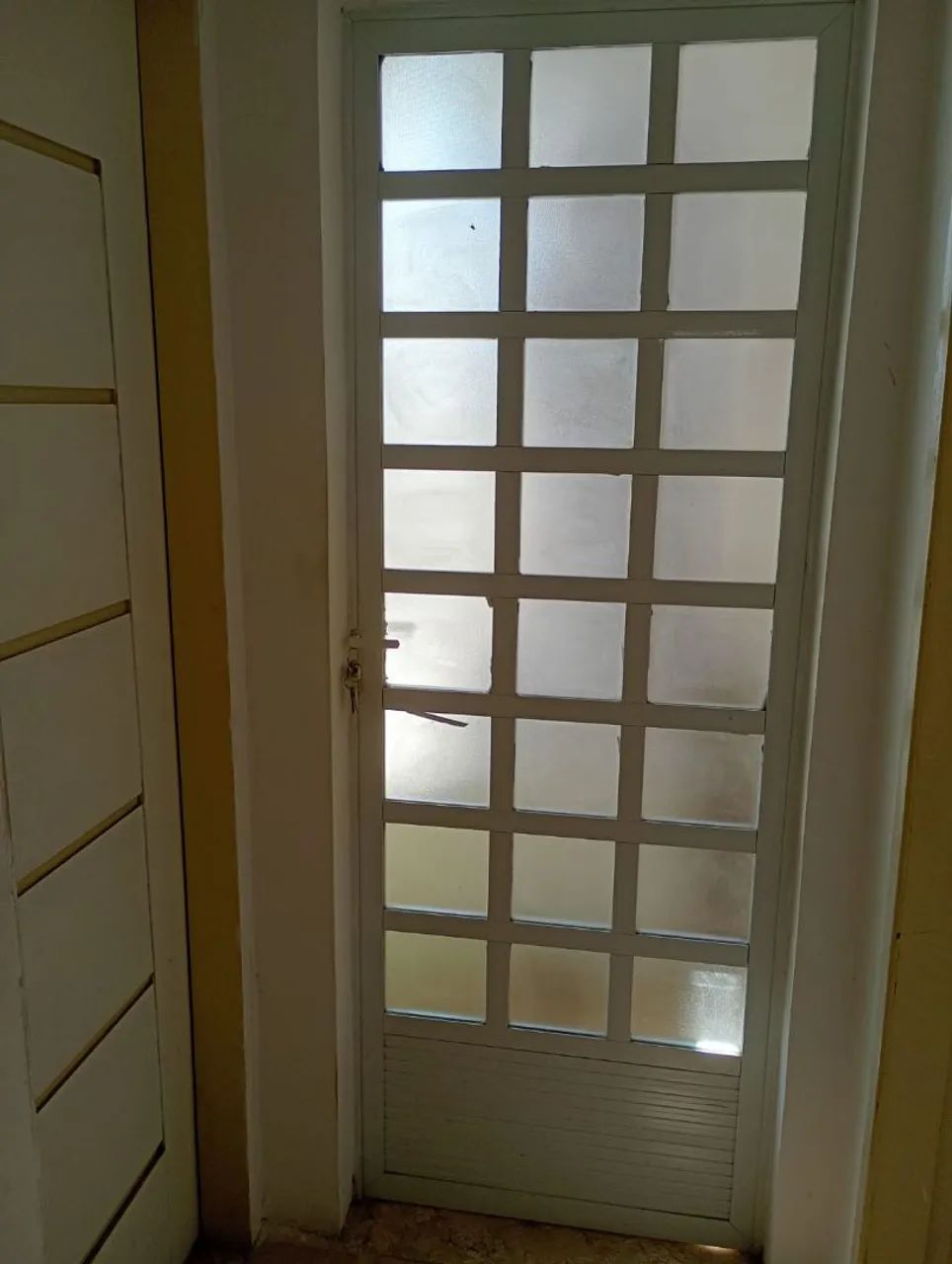 Quarto Mobiliado, perto de tudo!! 