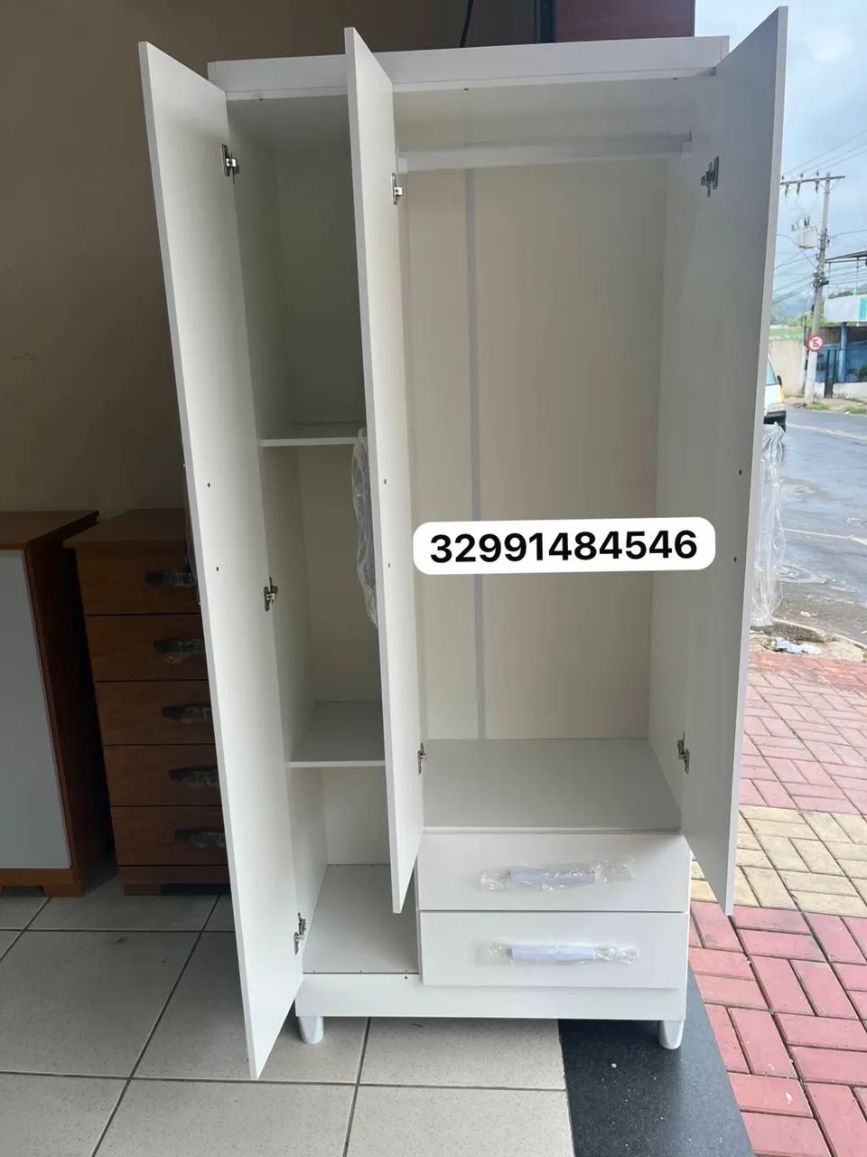 Roupeiro de 3 Portas e 2 Gavetas - Foto 2