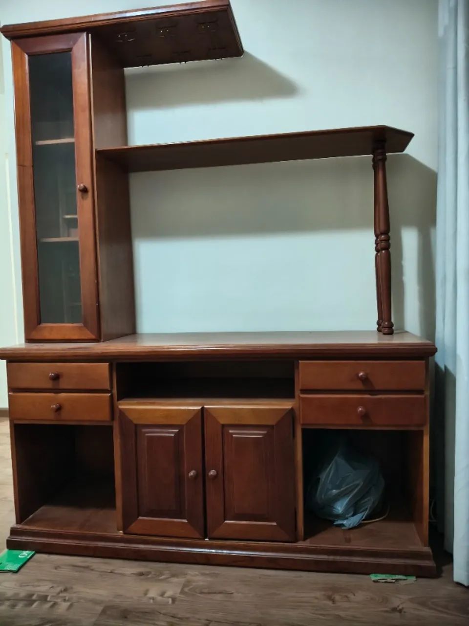 Rack de TV para sala em madeira maciça - Foto 3