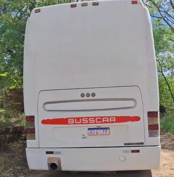 Scania 124 360 cv com Sanitário e 50 lugares  - Foto 2