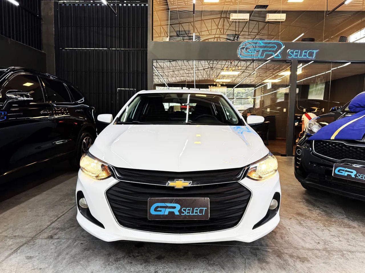 Chevrolet Onix Hatch LT 1.0 8V Flex Mec. 4P 2024 - Foto 3