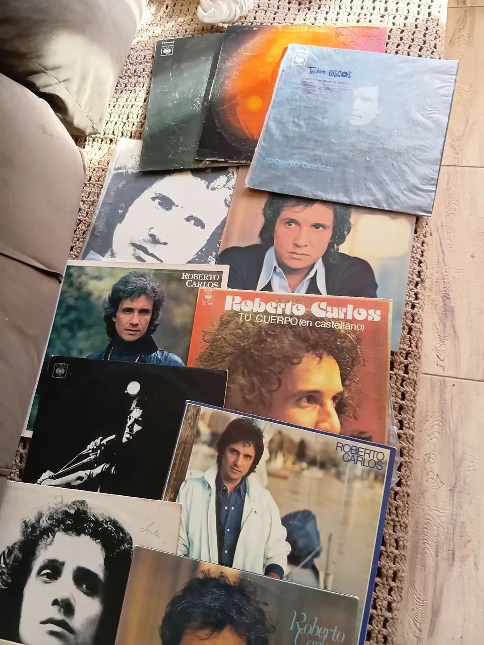 21 discos Roberto Carlos zerados - Foto 2