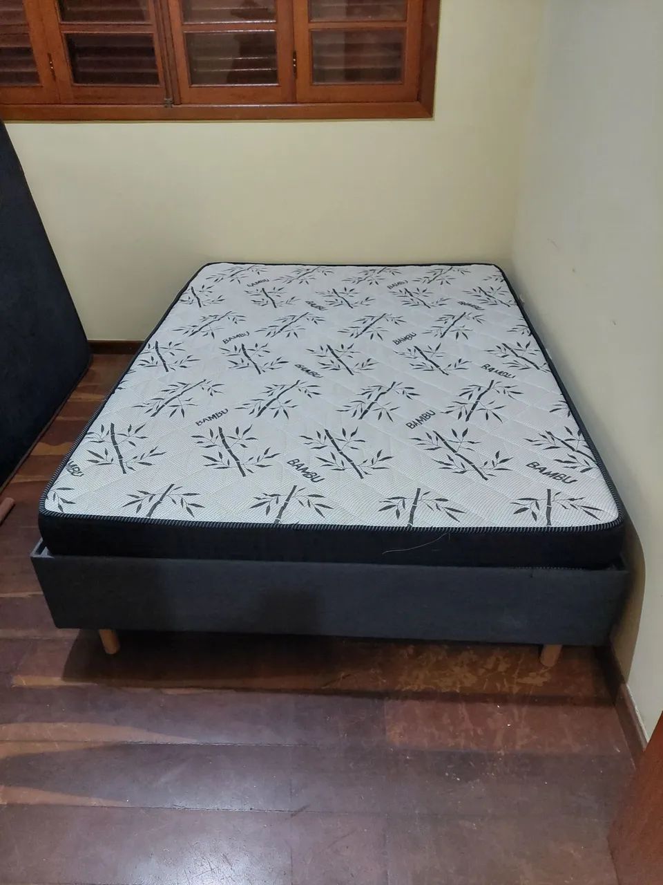 Cama box casal
