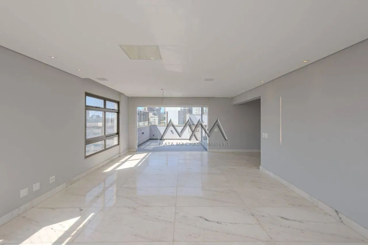 Cobertura à Venda no Belvedere | 237 m² - 3 quartos.