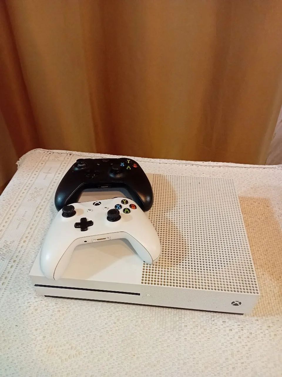 Xbox ONE S 1TB - Foto 5