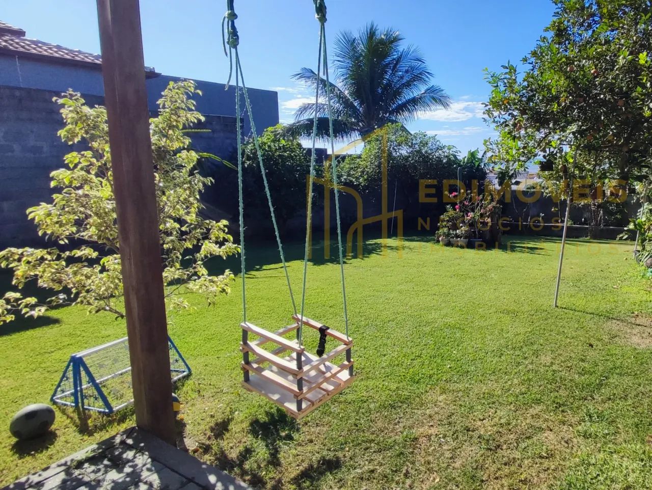 Não Perca: Casa com 4 Quartos e Amplo Quintal em São Francisco! - Foto 5