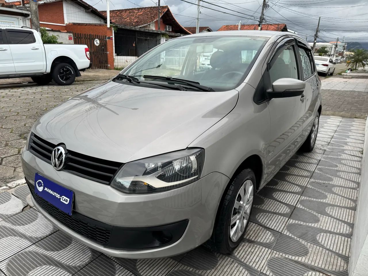 Volkswagen Fox 1.6 Mi Total Flex 8V 5p, foto 3 de 14